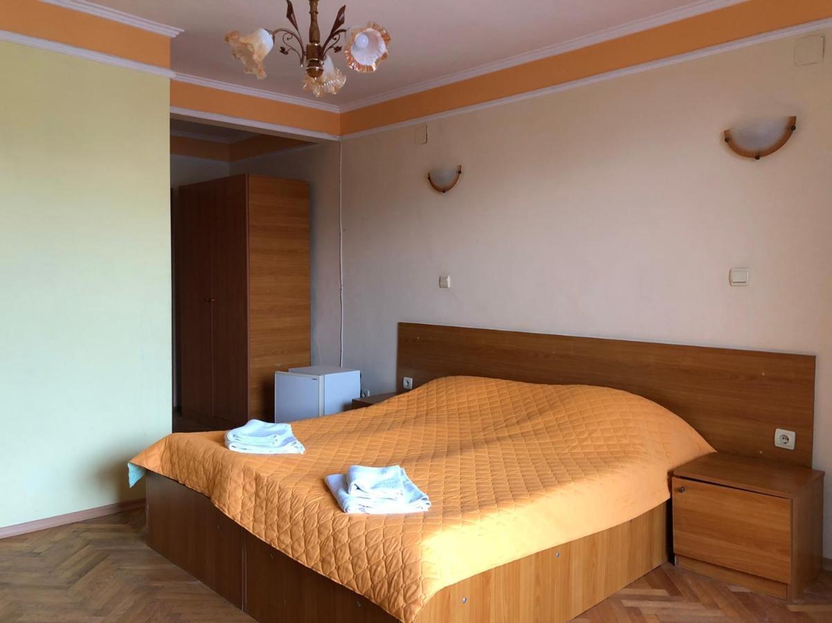 Family Hotel Saint Peter Saints Constantine and Helena Bagian luar foto
