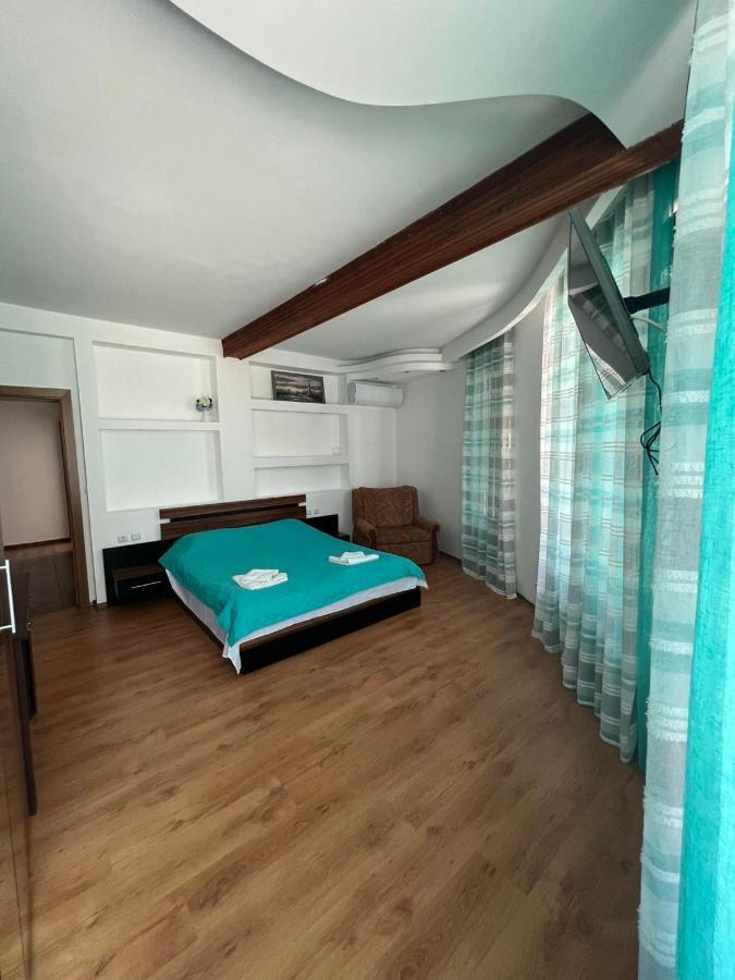Family Hotel Saint Peter Saints Constantine and Helena Bagian luar foto