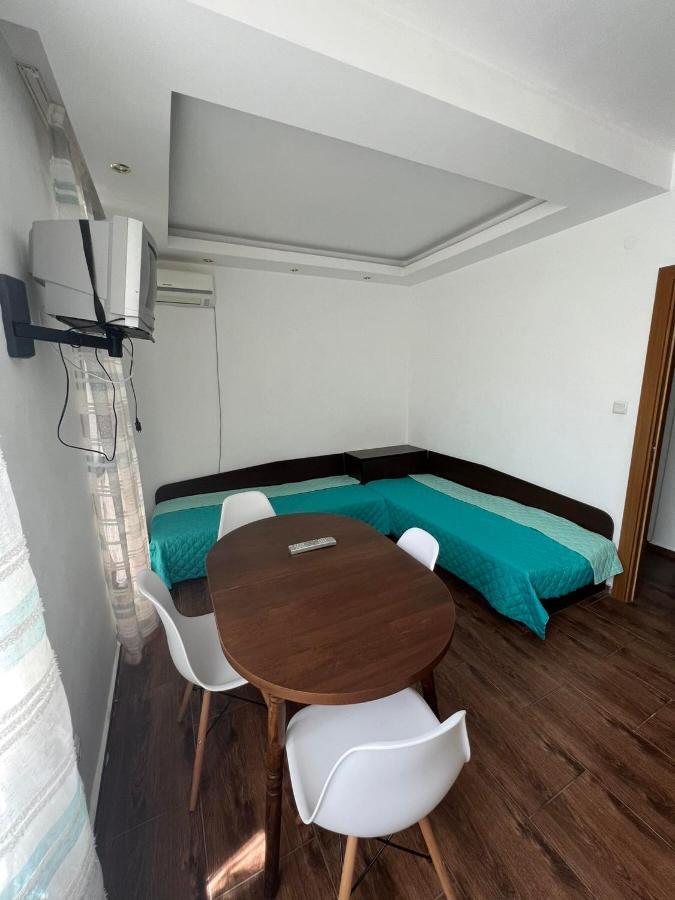 Family Hotel Saint Peter Saints Constantine and Helena Bagian luar foto